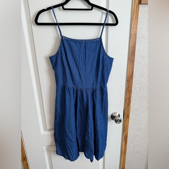 Old Navy Denim Blue Dress - Picture 1 of 4